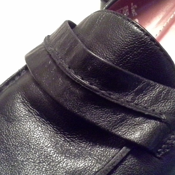 *SOLD* Leather Black Loafer Shoes *HOST PICK* - Picture 6 of 8